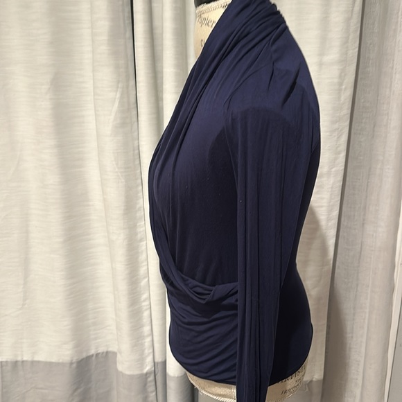 Bebe - Picture 3 of 4